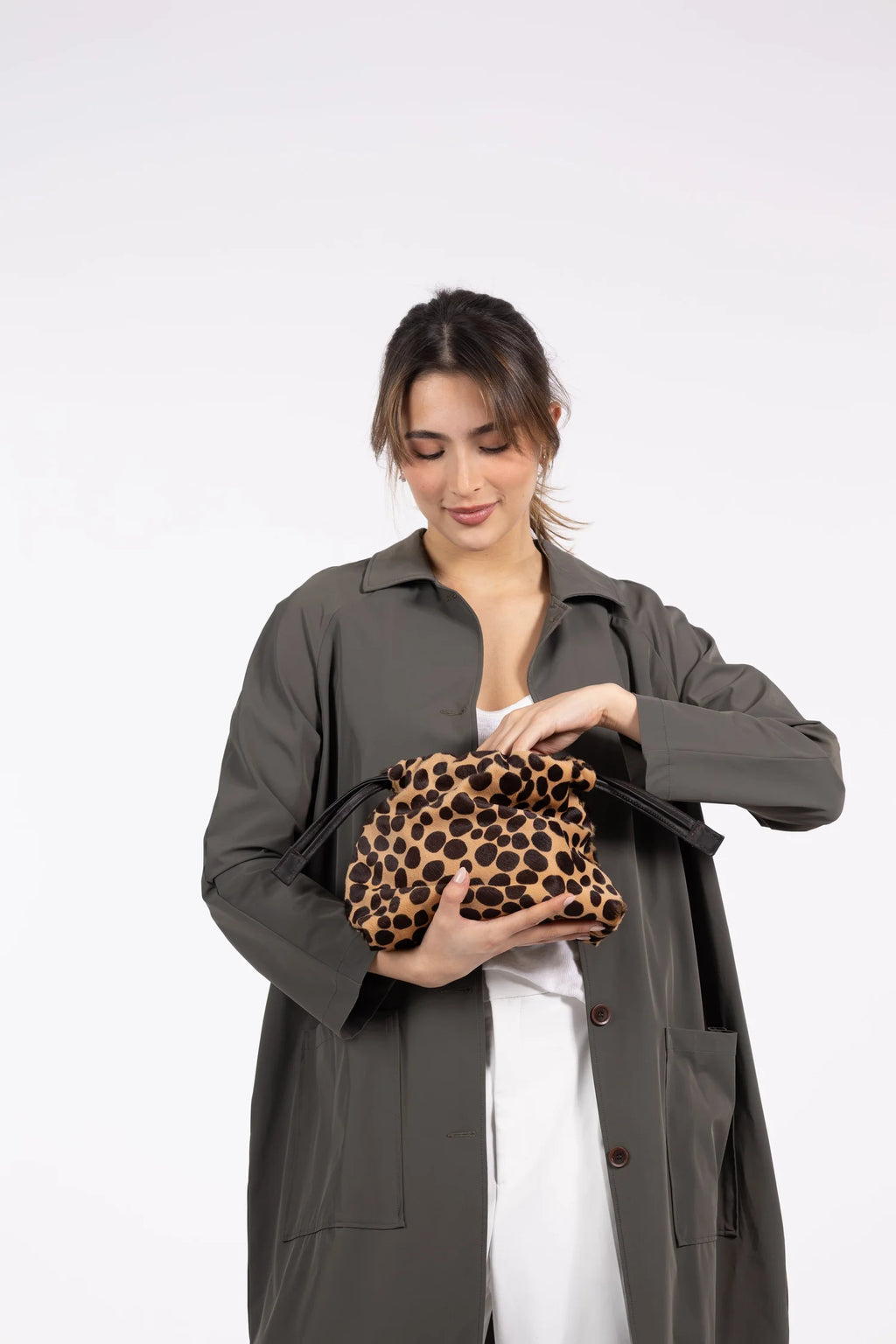 Pouch Pia Jirafa Marrón